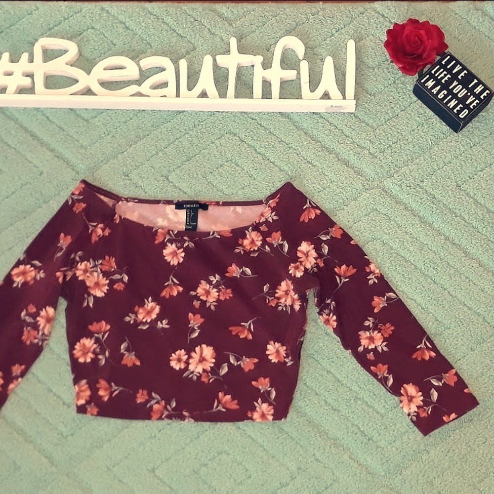 Flowered Long Sleeve Crop Top